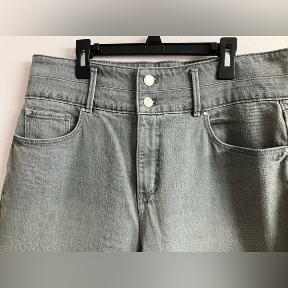 Ann Taylor “The Straight Crop” Women’s Denim Jeans, Size 10, Gray, High Rise, - Picture 5 of 6